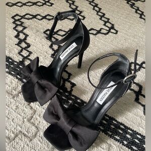 Steve Madden Trusty Heels Bow - Size 6, Black